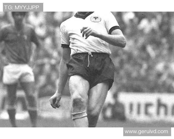 天下足球百大球星排名盘点揭晓足坛巨星的荣耀与传奇 天下足球百大球星排名盘点揭晓足坛巨星的荣耀与传奇